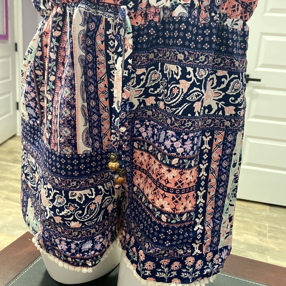 Jumpsuit - Picture 3 of 6